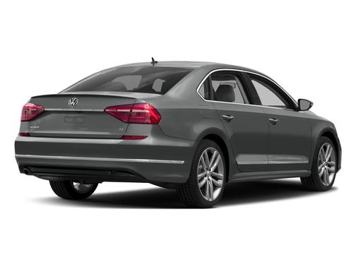 2017 Volkswagen Passat 1.8T R-Line w/Comfort