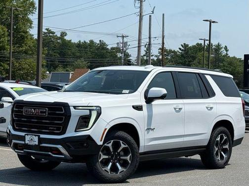 2025 GMC Yukon 4WD AT4