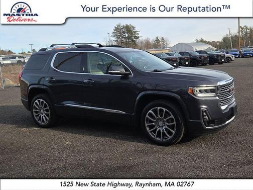 2022 GMC Acadia Denali