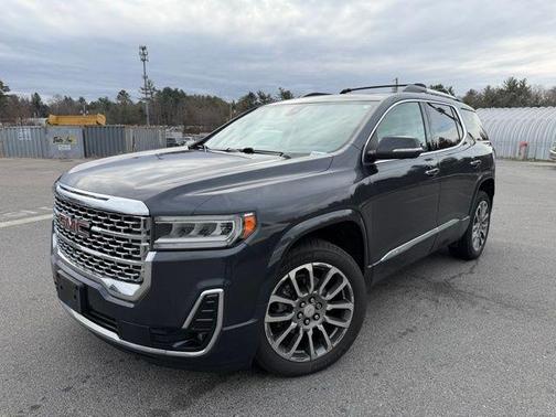 2022 GMC Acadia Denali