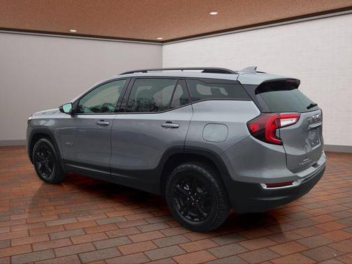 2023 GMC Terrain AWD AT4