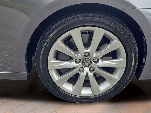 2016 Lexus IS 300 Base