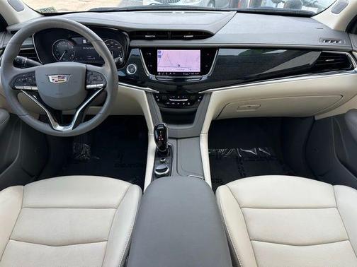 2023 Cadillac XT6 Premium Luxury AWD
