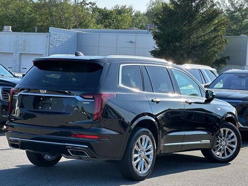 2023 Cadillac XT6 Premium Luxury AWD