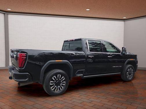 2024 GMC Sierra 2500 Denali Ultimate