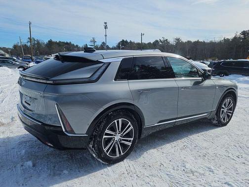 2025 Cadillac LYRIQ Luxury