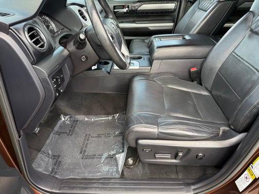 2017 Toyota Tundra Platinum