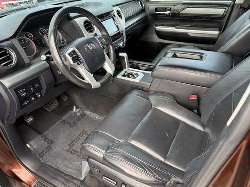 2017 Toyota Tundra Platinum