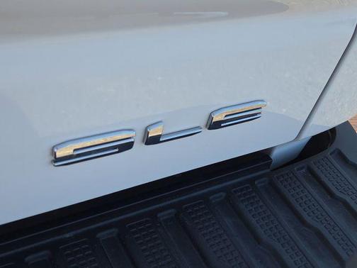 Summit White 2019 GMC Sierra 1500 SLE