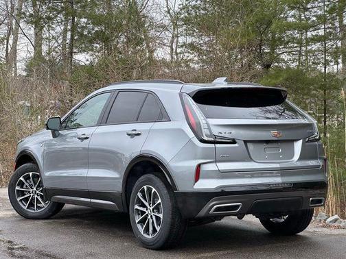 2025 Cadillac XT4 Sport
