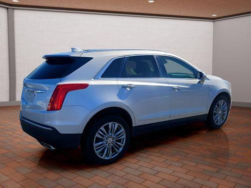 2018 Cadillac XT5 Premium Luxury