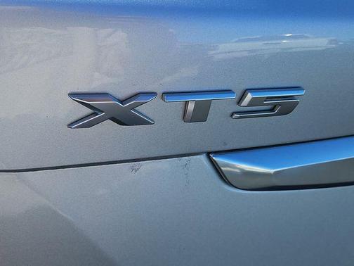 2018 Cadillac XT5 Premium Luxury