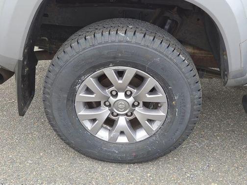 2018 Toyota Tacoma SR5