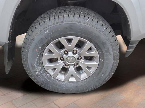 2018 Toyota Tacoma SR5