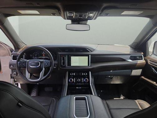 Summit White 2024 GMC Yukon Denali