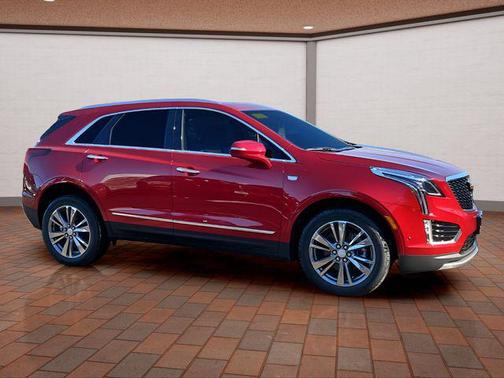 2026 Cadillac XT5 Premium Luxury