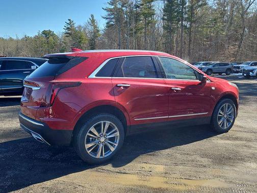 2026 Cadillac XT5 Premium Luxury