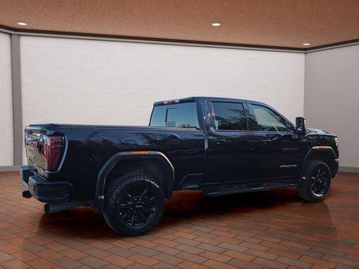 2025 GMC Sierra 2500 AT4