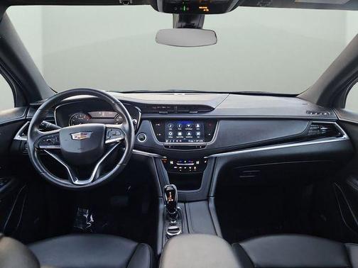 2024 Cadillac XT6 Luxury AWD