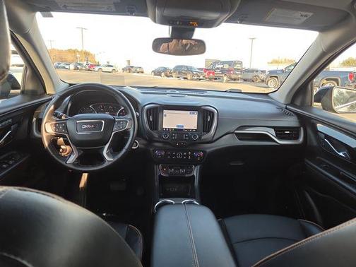 2023 GMC Terrain AWD AT4