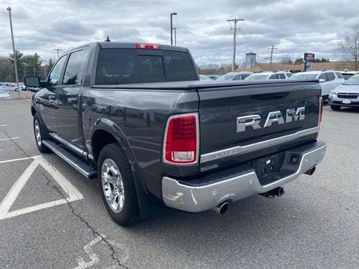Photo 3 of 24 of 2017 RAM 1500 Longhorn