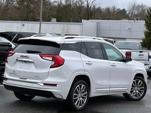 2024 GMC Terrain Denali