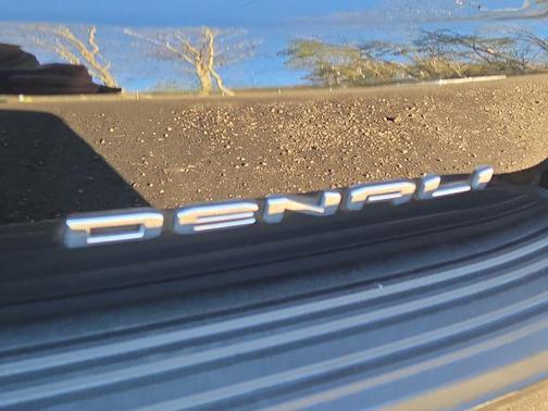 2024 GMC Yukon Denali