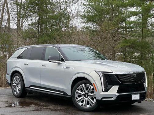 2025 Cadillac Escalade Luxury
