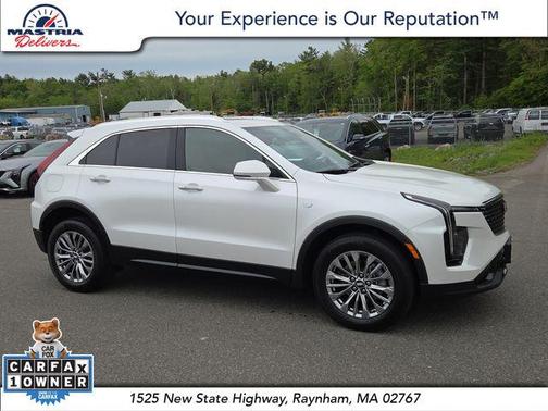 Crystal White Tricoat 2024 Cadillac XT4 Premium Luxury