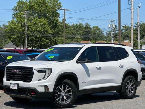 2024 GMC Acadia AWD AT4
