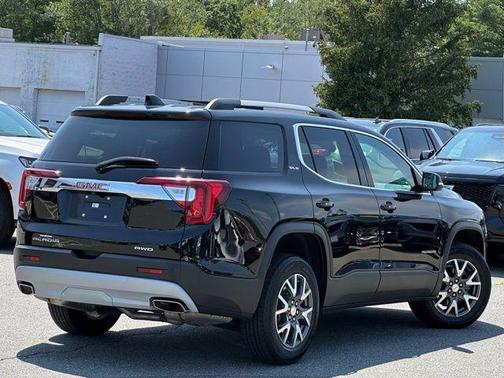 2022 GMC Acadia AWD SLE