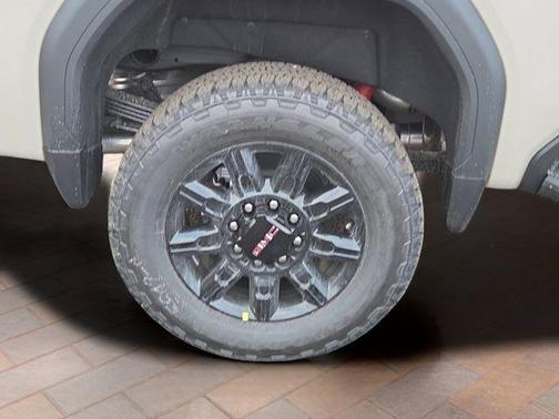 2026 GMC Sierra 2500 AT4