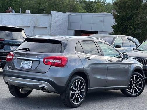 2016 Mercedes-Benz GLA-Class 4MATIC