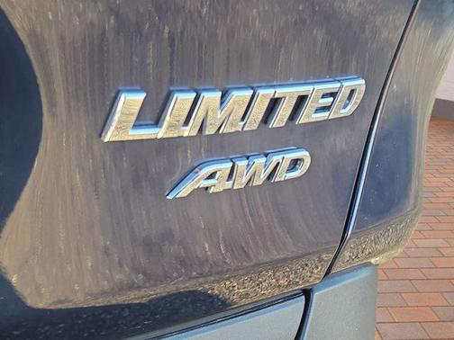 2019 Toyota RAV4 Limited