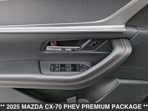 2025 Mazda CX-70 PHEV Premium Package