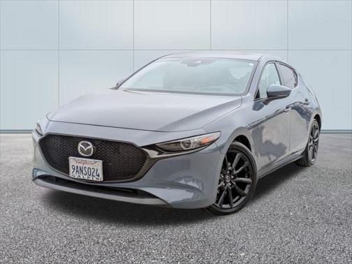 2022 Mazda Mazda3 FWD w/Premium Package