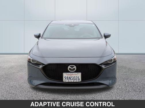 2022 Mazda Mazda3 FWD w/Premium Package