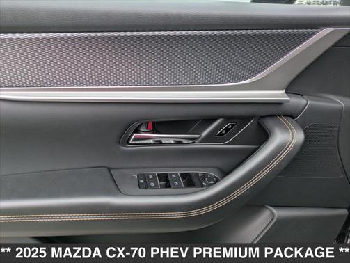 2025 Mazda CX-70 PHEV Premium Package