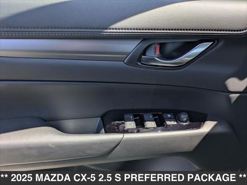 2025 Mazda CX-5 2.5 S Preferred