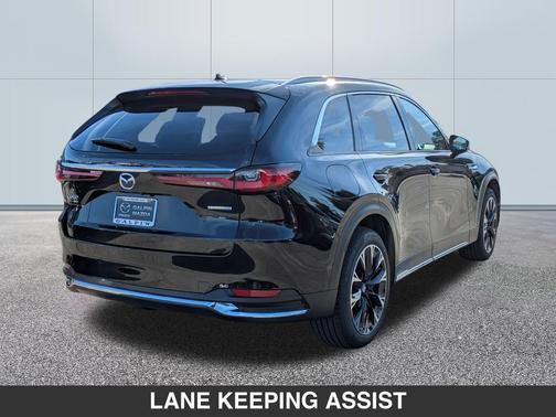 2026 Mazda CX-90 PHEV Premium Plus