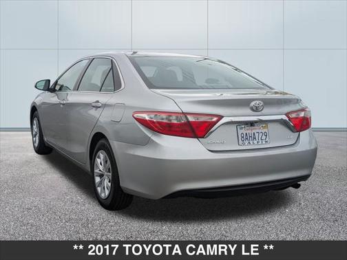2017 Toyota Camry LE