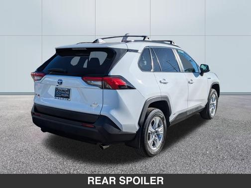 2021 Toyota RAV4 Hybrid LE