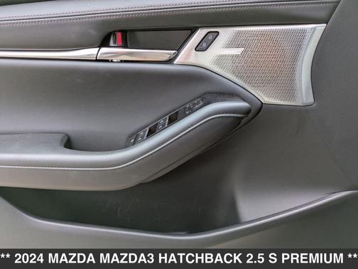 2024 Mazda Mazda3 FWD w/Premium Package