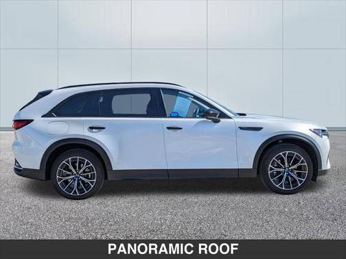 2025 Mazda CX-70 PHEV Premium Package