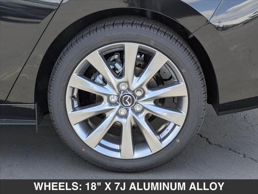 2025 Mazda Mazda3 FWD w/Preferred Package