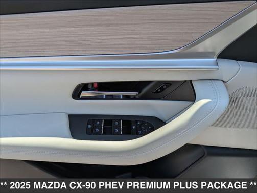 2025 Mazda CX-90 PHEV Premium Plus
