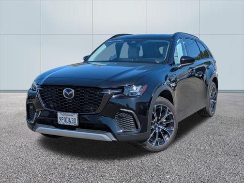 2025 Mazda CX-70 PHEV Premium Package