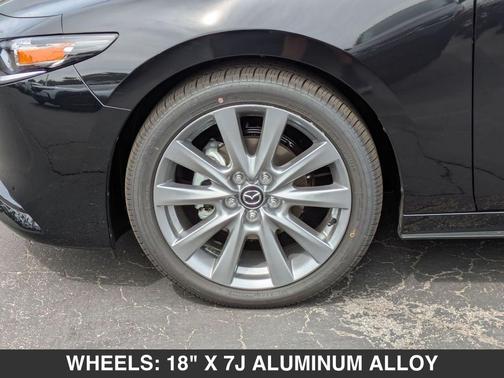 2025 Mazda Mazda3 FWD w/Preferred Package