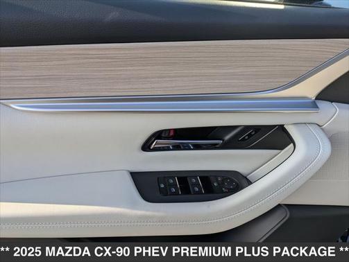 2025 Mazda CX-90 PHEV Premium Plus
