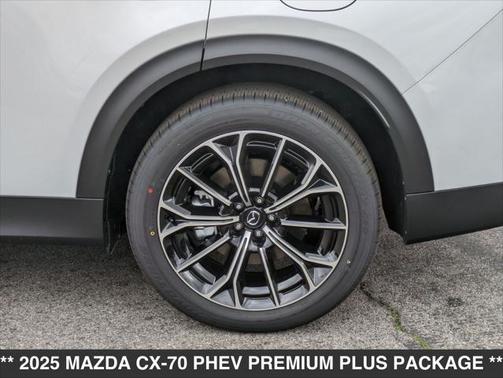 2025 Mazda CX-70 PHEV Premium Plus Package